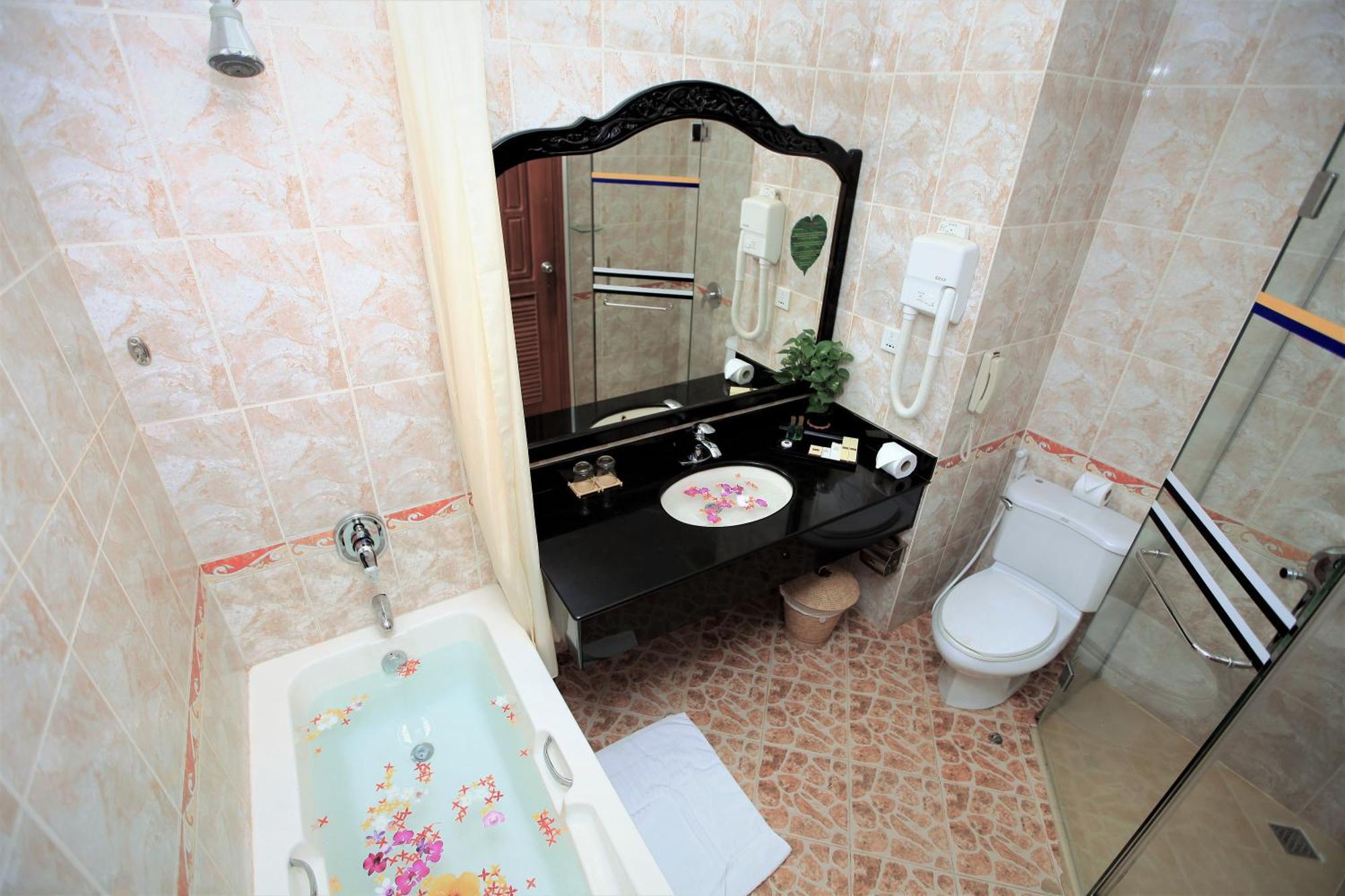 Chambre Lits Jumeaux Deluxe - Vue sur Piscine